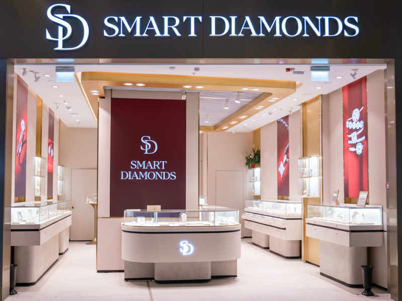 «585 Золотой» запустил сеть ювелирных магазинов с выращенными бриллиантами