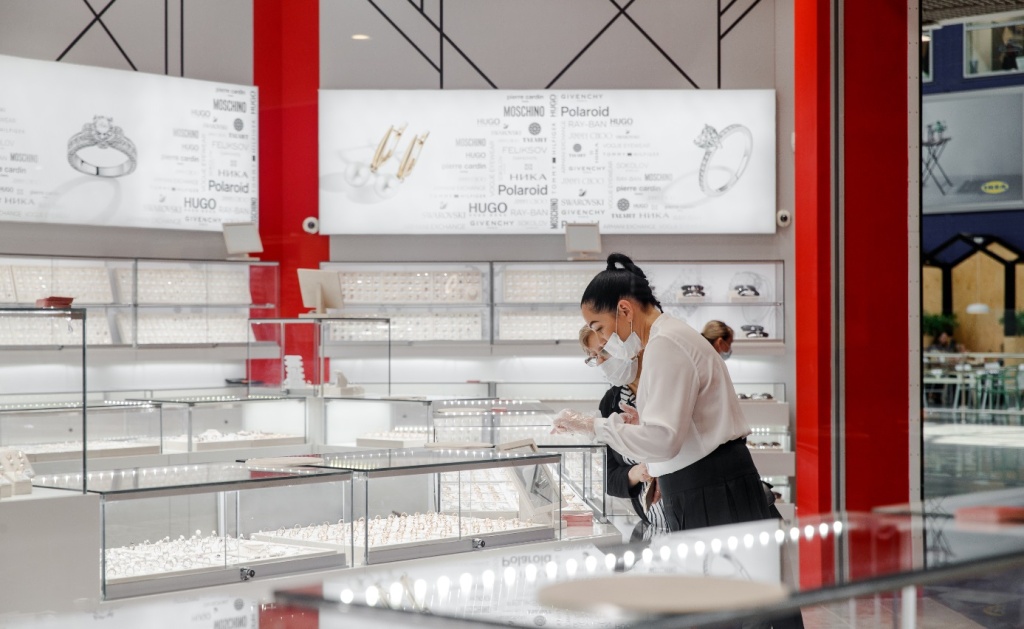 MEGA_ Moscow_ 585Zolotoy.jpg